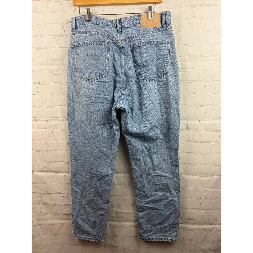 Zara Jeans Womens Size 12 Blue Light Washed  High Rise Distressed Casual Denim - Picture 2 of 10